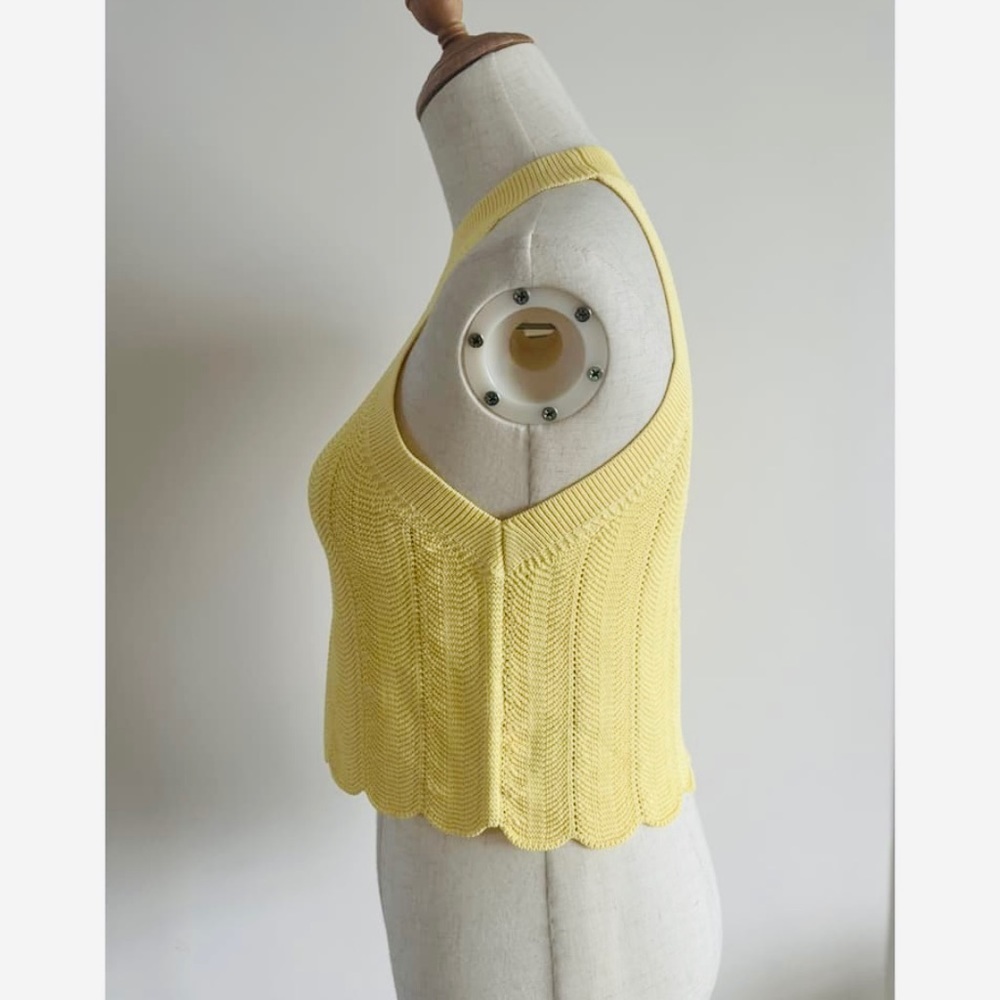 Aritzia Wilfred lemon merengue yellow top - Picture 3 of 8